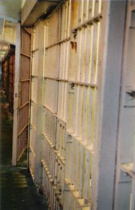 350467_inside_alcatraz_2.jpg